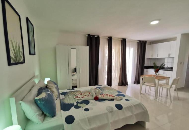 Caribbean Studios Tropicana With Pool - Playa Los Corales Πούντα Κάνα Εξωτερικό φωτογραφία